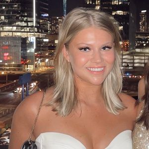 Meet your Posher, Sara